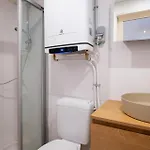 Stylish Coastal With Fireplace & Terrace In Lägenhet Oostende