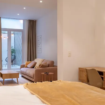 Stylish Coastal With Fireplace & Terrace In * Ostend