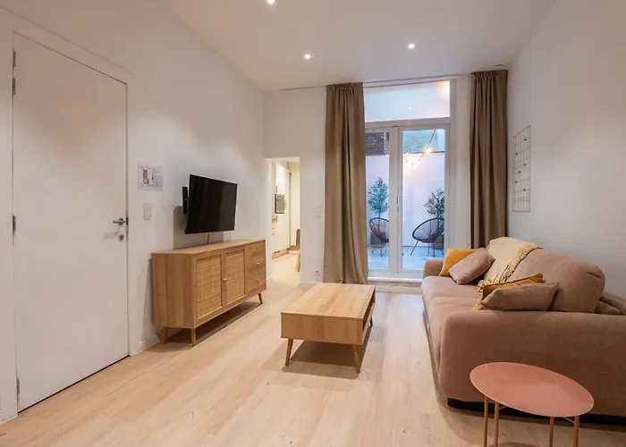 Apartment Stylish Coastal With Fireplace & Terrace In *